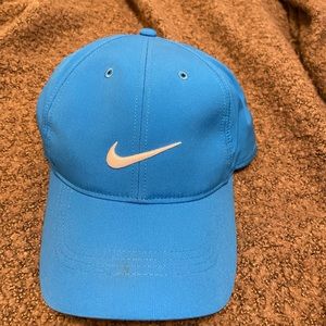 Nike golf hat